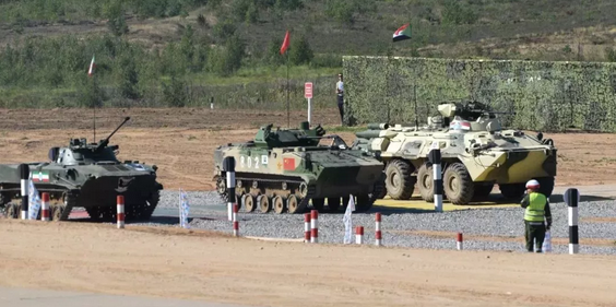 ZBD03步兵戰(zhàn)車亮相“空降排”，92A輪式裝甲車再戰(zhàn)“晴空”